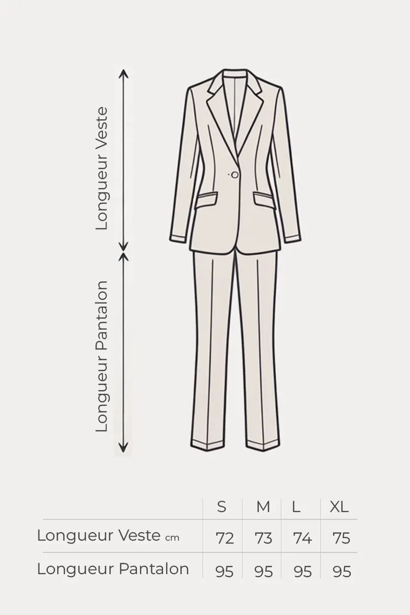 Costume rose poudré élégant